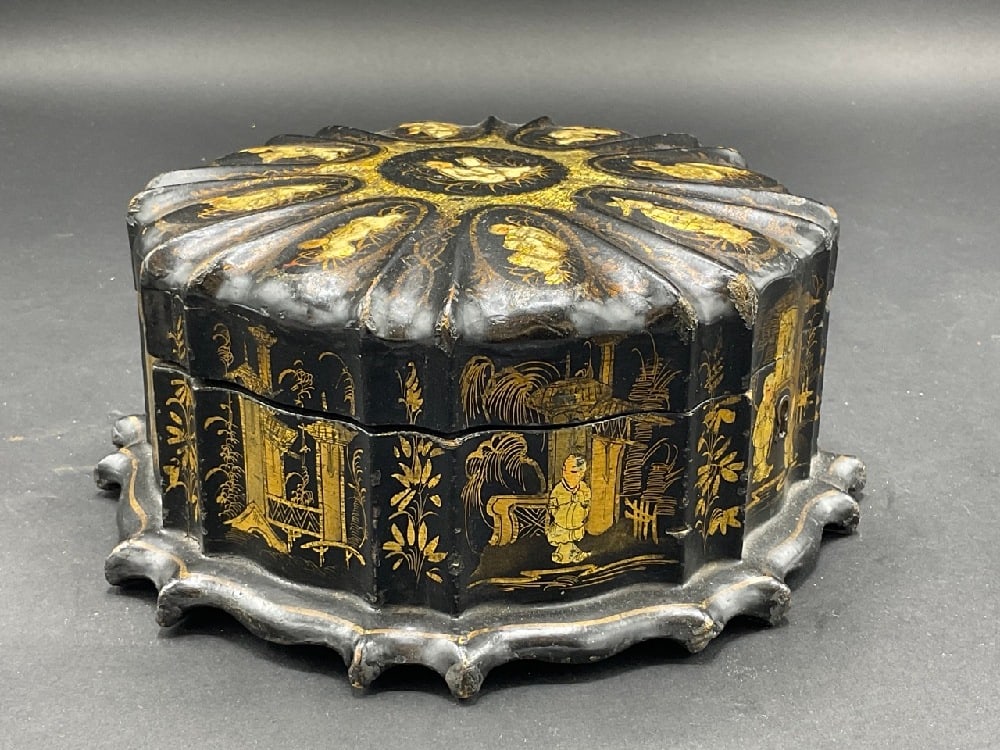 Chinese Lacquered Jewelry Box (1 of 5)