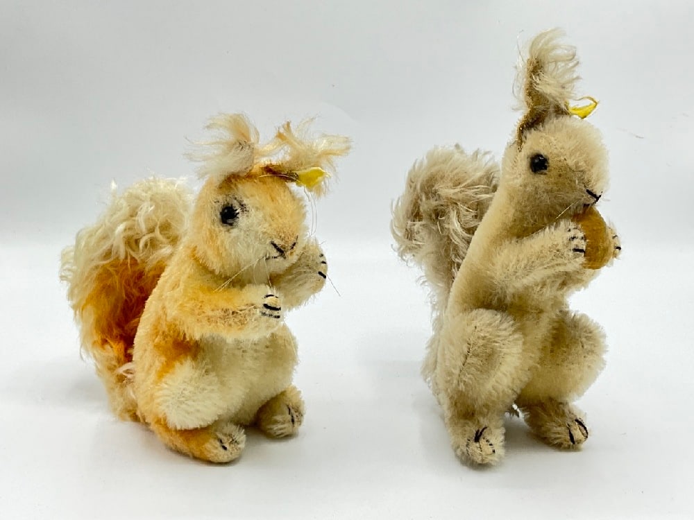 Two Steiff Squirrels (1 of 3)