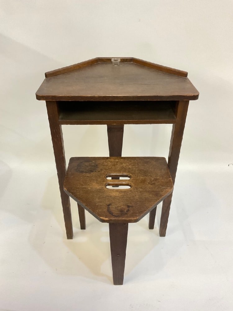 Arts and Crafts Telephone Table: Arts and Crafts Telephone Table. Attributed to Stickley. Not Complete. Dimensions: 29.5” x 21” x 15”.