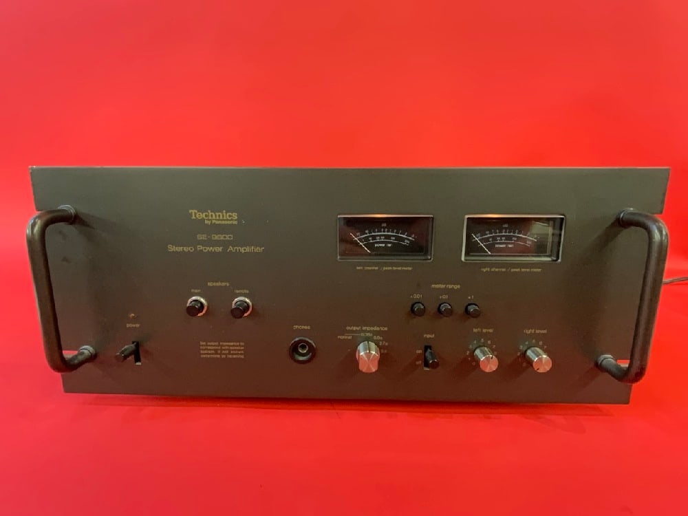 Technics by Panasonic SE-9600 Stereo Power Amplifier: Technics by Panasonic SE-9600 Stereo Power Amplifier Model SE-9600 Dimensions:171/2” L x 16”D x 71/2”H, Weighs 53lbs 3 oz Please See Preview Photographs (Turns on)