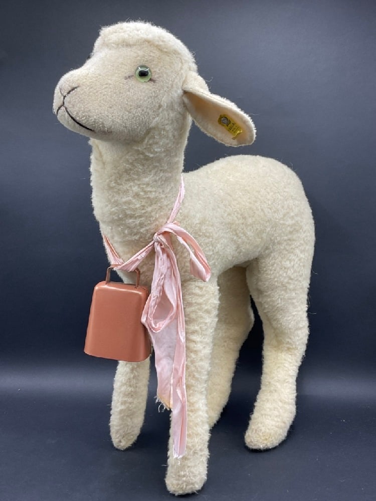 Huge 21" Vintage Steiff Sheep: Dimensions: 21 1/2” x. 17” x 6”