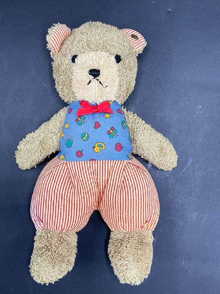 Vintage Steiff Terry Coith Doll: Vintage Steiff Terry Cloth Doll. Button in ear. Dimensions: 11"h