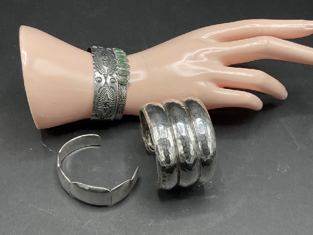 Four (4) Vintage Sterling Silver Cuff Bracelets (1 of 4)