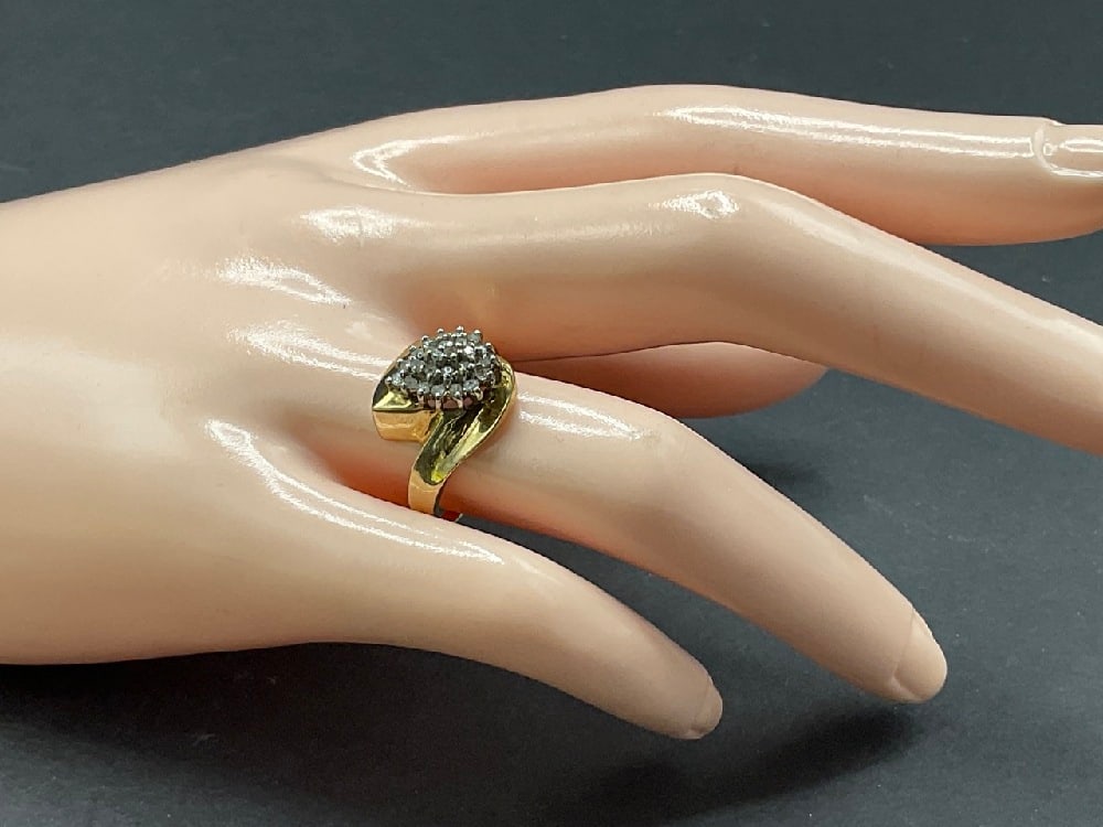 10K Yellow Gold Ring w/ Diamonds (1 of 3)