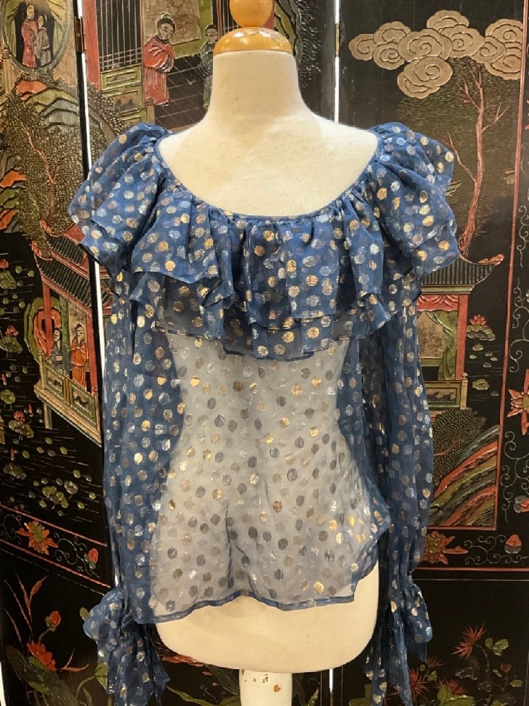 Yves Saint Laurent Off the Shoulder Metallic Blouse: Vintage Yves Saint Laurent Off the Shoulder Metallic Blouse. YSLSize 42Good Condition, Please See Preview Photographs