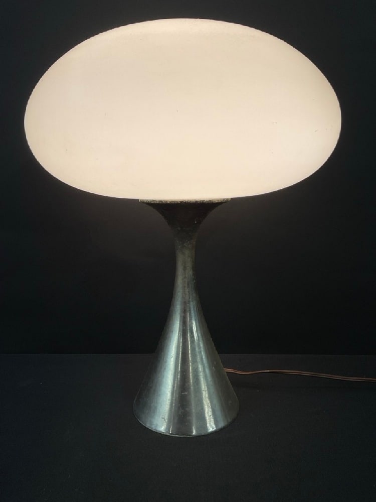 MCM Lamp Mushroom Chrome Table Lamp: MCM Lamp Mushroom Chrome Table Lamp.Dimensions: 16” x 13.5” x 13.5” The base and shade need to be cleaned.