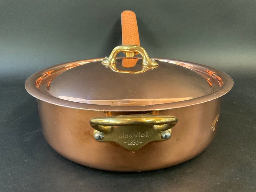 Mauviel 11”  Copper Frying Pan with Silicone Pot Holders (1 of 6)