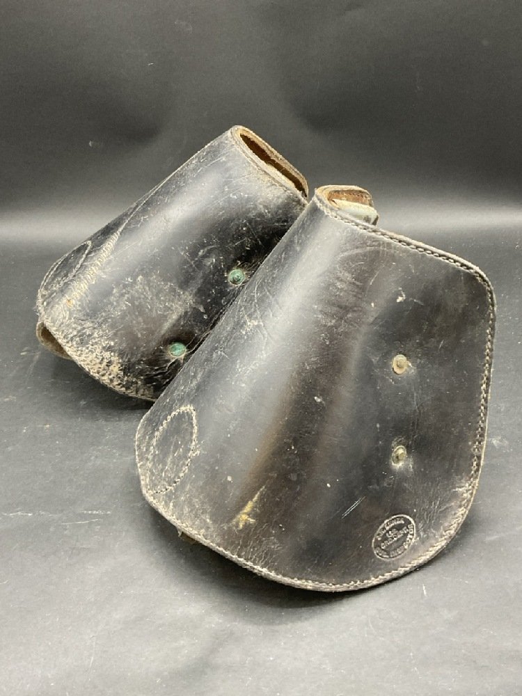 J.R. Lenza U.S Ord Dept WW1 Leather Stirrups: J.R. Lenza U.S Ord Dept WW1 Leather Stirrups.