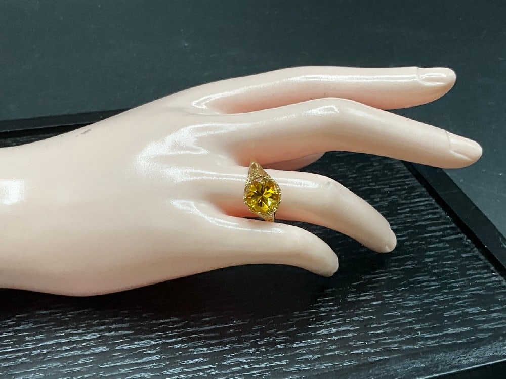 14K Yellow Gold Citrine Ring (1 of 4)