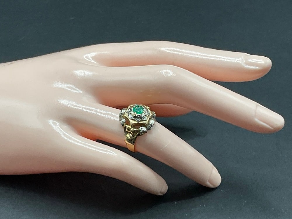 18K White and Yellow Gold Emerald Ring (1 of 4)