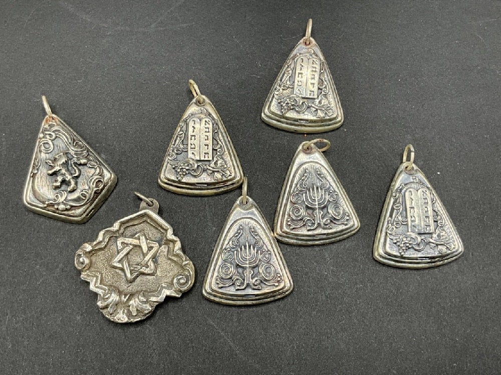 Seven (7) Henryk Winograd .999 Silver Judaica Jewelry Pendants (1 of 6)