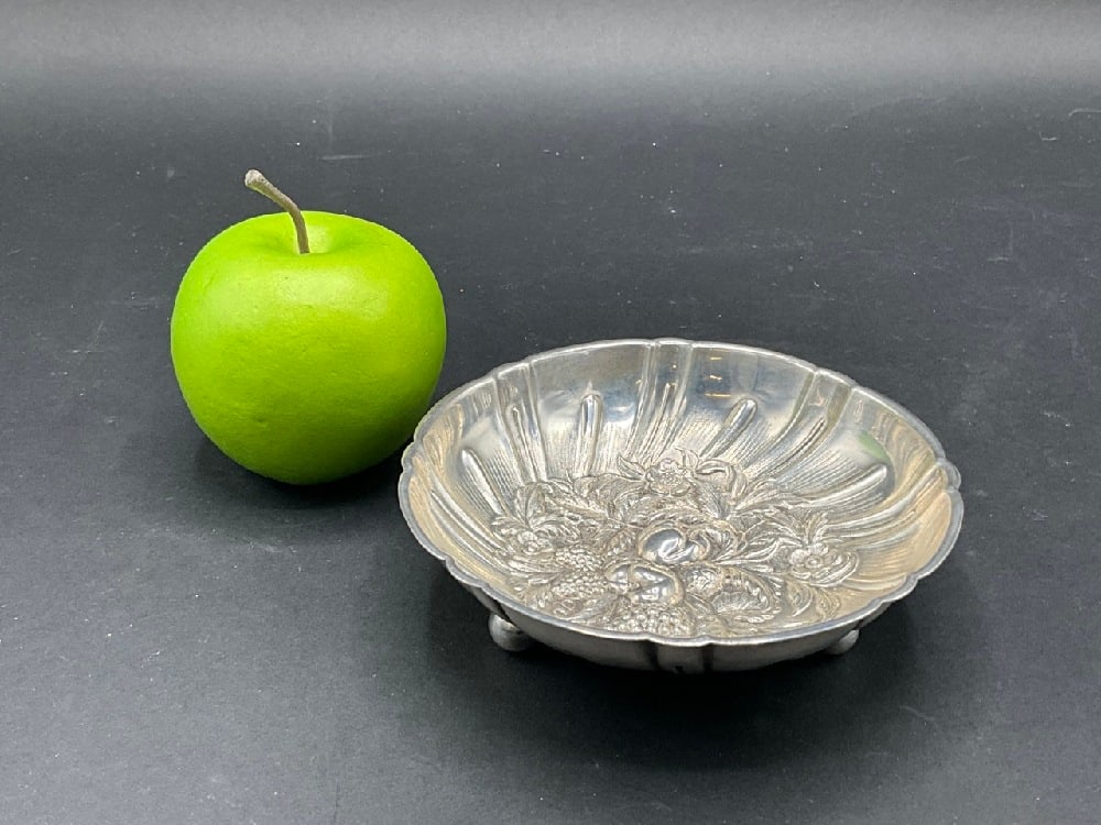 S. Kirk & Sons Footed Sterling Silver Fruit Serving Bowl (1 of 5)
