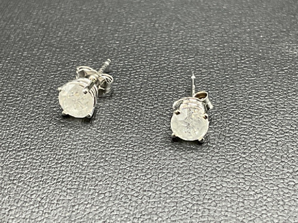 14K White Gold Diamond Stud Earrings (1 of 4)