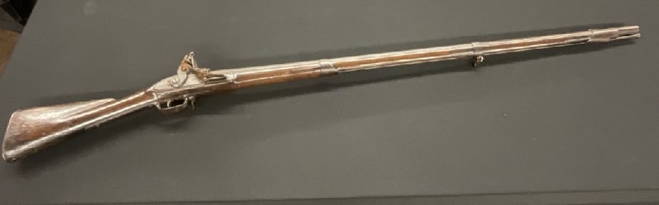 Springfield 1809 Dated Flintlock Musket "War of 1812": Springfield 1809 Dated Flintlock Musket "War of 1812". Dimensions: 57 1/2” L