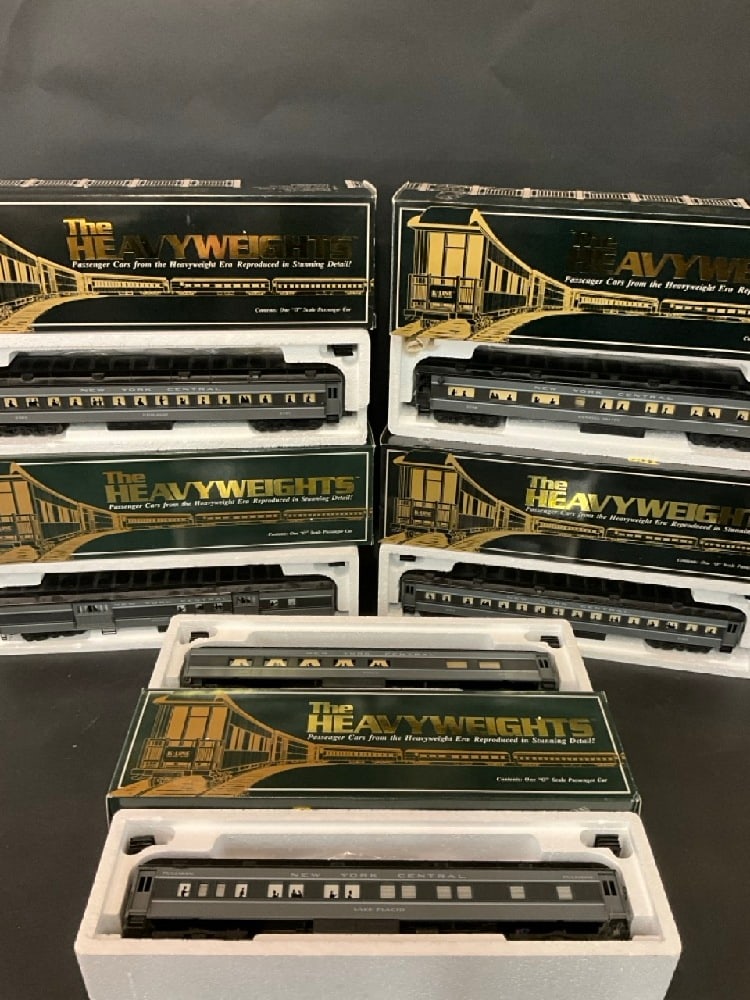 K-Line Electric Trains: New York Central Train Set: K-Line Electric Trains: NYC Railway Post Office Car K-71-4907, NYC Chicago Coach K-2181, NYC “Lake Placid” Pullman K-71-0005, NYC Diner K-0609, NYC Genesee Valley Observation K-2598, NYC A