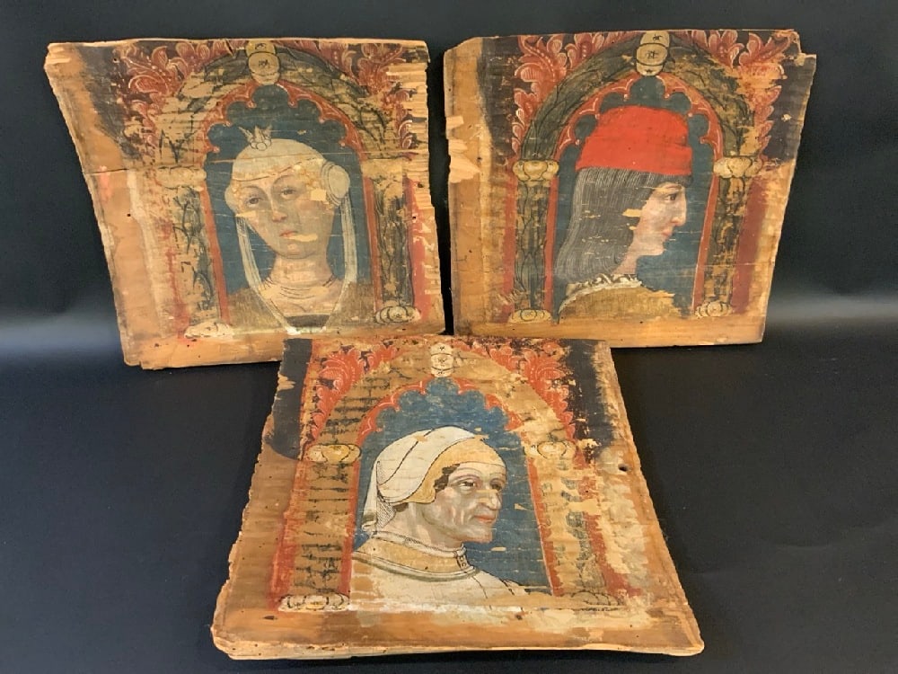 Three (3) Renaissance Oil Portraits on Wood Panels: Three (3) Renaissance Style Oil Portraits on Wood Boards Dimensions: 15” x 15.5”