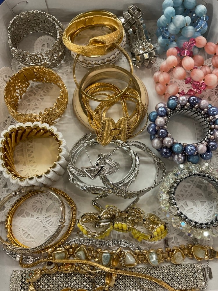 Vintage Costume Bracelet Lot with Trifari and Monet: Costume Bracelet Lot with Trifari and Monet. Please See Preview Photographs