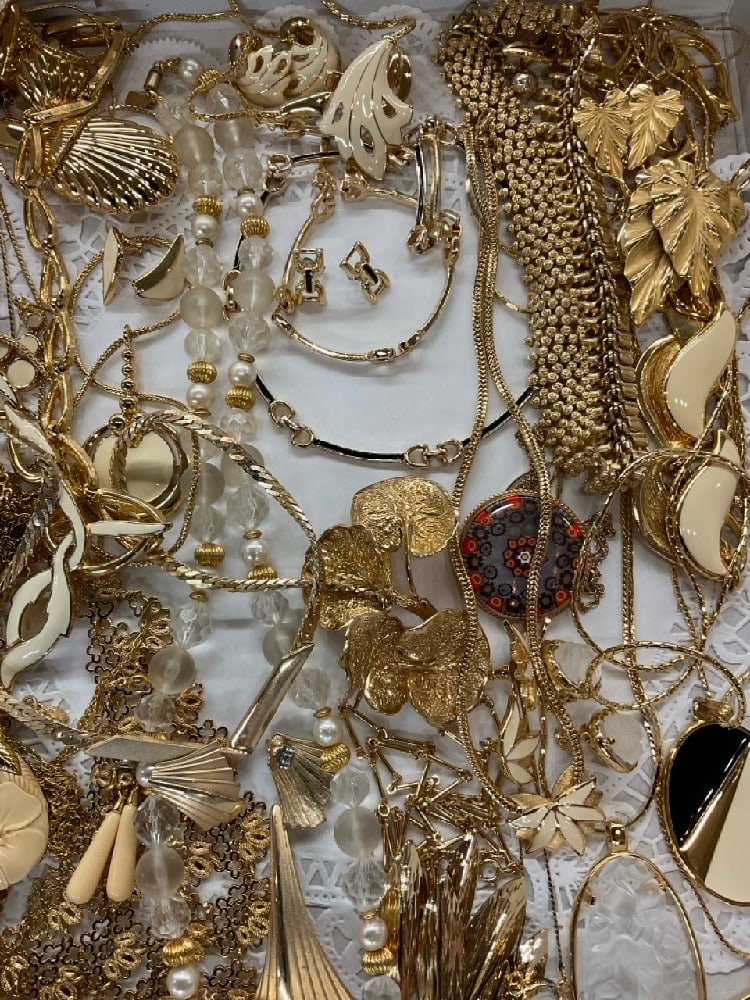 Vintage Costume Jewelry Lot with Monet and Act II (1 of 8)