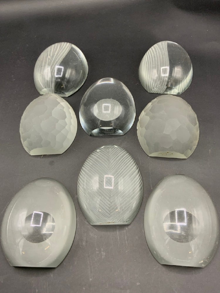 Eight (8) Italian Contemporary Glass Paperweights (1 of 5)