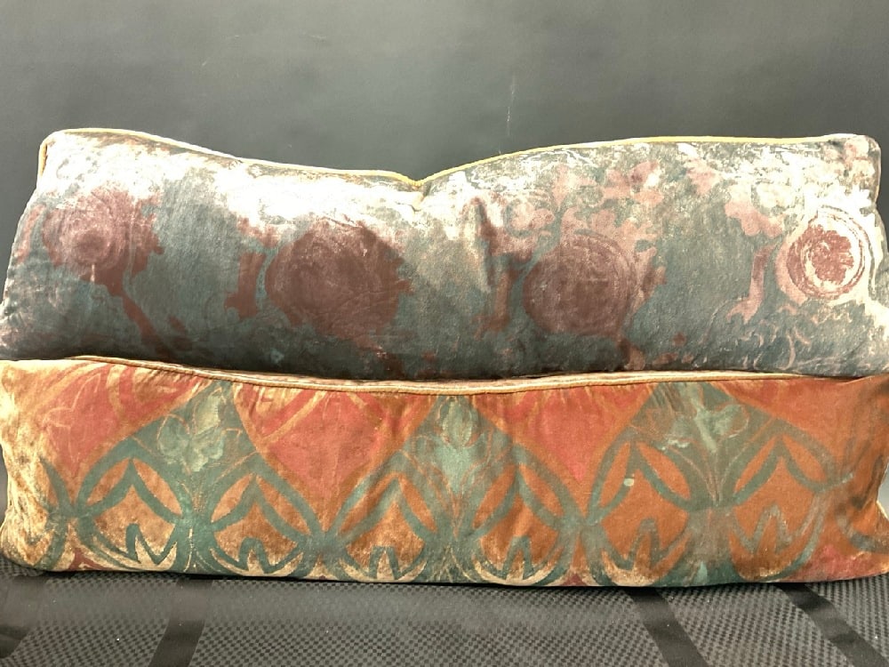 Two (2) Italian Silk Hand Painted Sofa Throw Pillows (1 of 6)