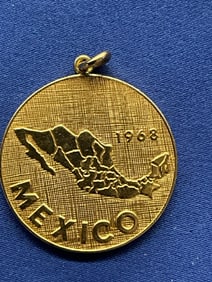 Mexican 18K Gold Jewelry Pendant 1968