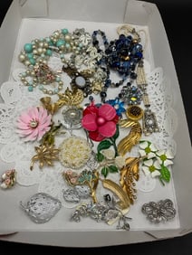Assorted Vintage Costume Jewelry Tray Lot