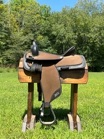 Texas USA Abetta Maker 16 Western Riding Saddle