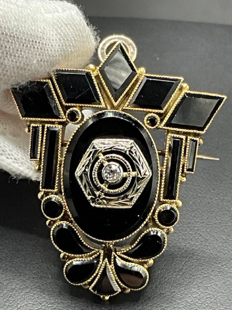 9.7 grams Victorian 14K Gold/Onyx pin brooch pendant or watch fob (1 of 5)