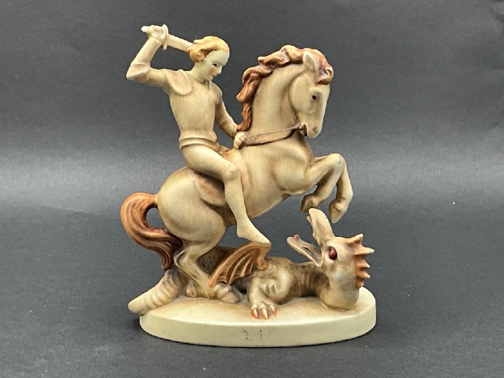 Vintage St. George Dragon Slayer Goebel Hummel # 55: Vintage St. George Dragon Slayer Goebel Hummel # 55Dimensions:7” H x 6” L x 3 1/2” WGood Condition, Please See Preview Photographs