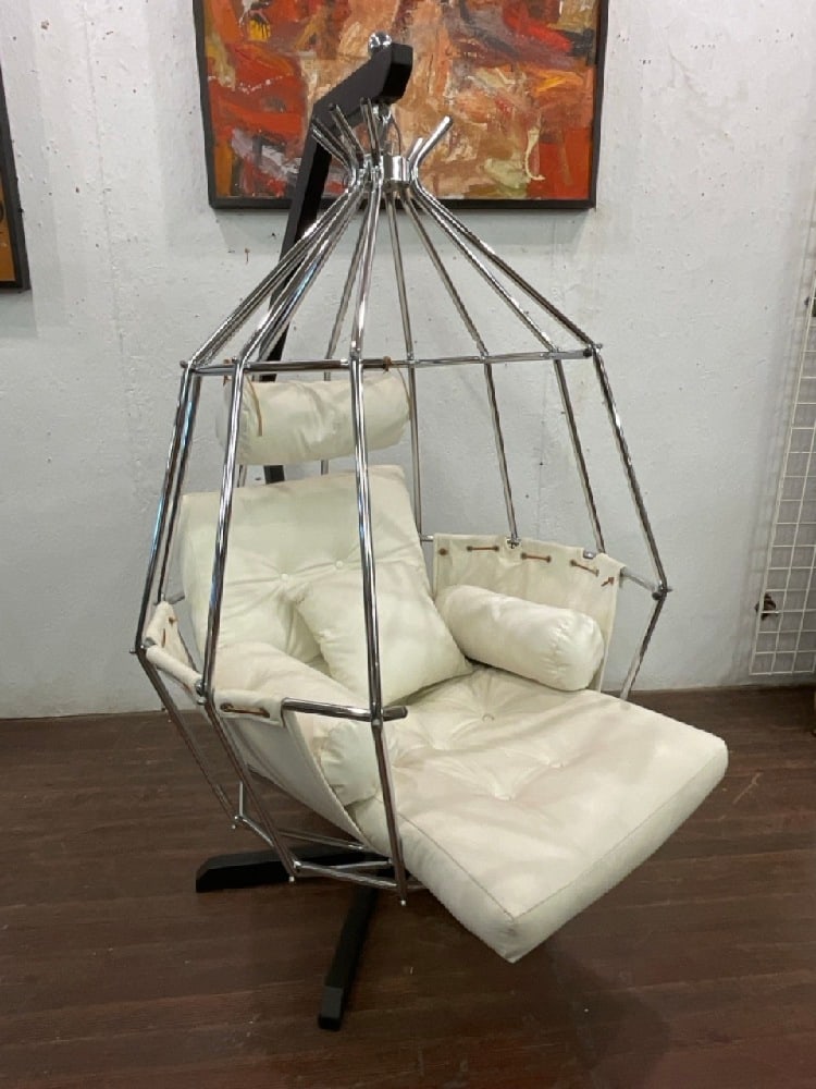 Vintage Ib Arberg Hanging Parrot Chair: Vintage Ib Arberg Hanging Parrot Chair. One owner. White is good overall. Cleaning needed. Very minimal usage. Please see photograph preview. Dimensions: 54” x 37” 37”