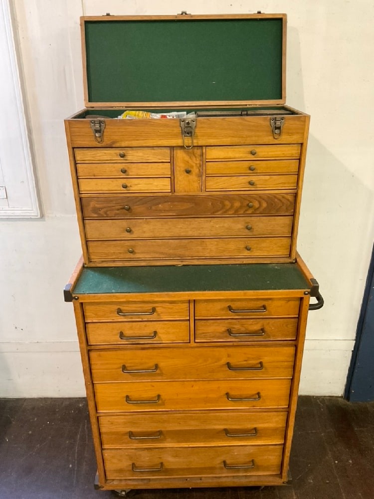 Oak 2 Piece Machinist Tool Chest Contents Not Included (1 of 8)
