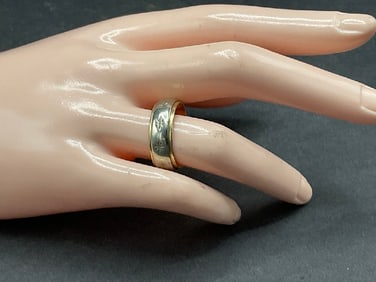 14K White and Yellow Gold Wedding Band