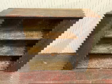 Country Cupboard Top w/ Three Shelves