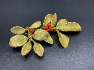 Vintage 14K Double Cluster Leaf Pin with Coral Stones