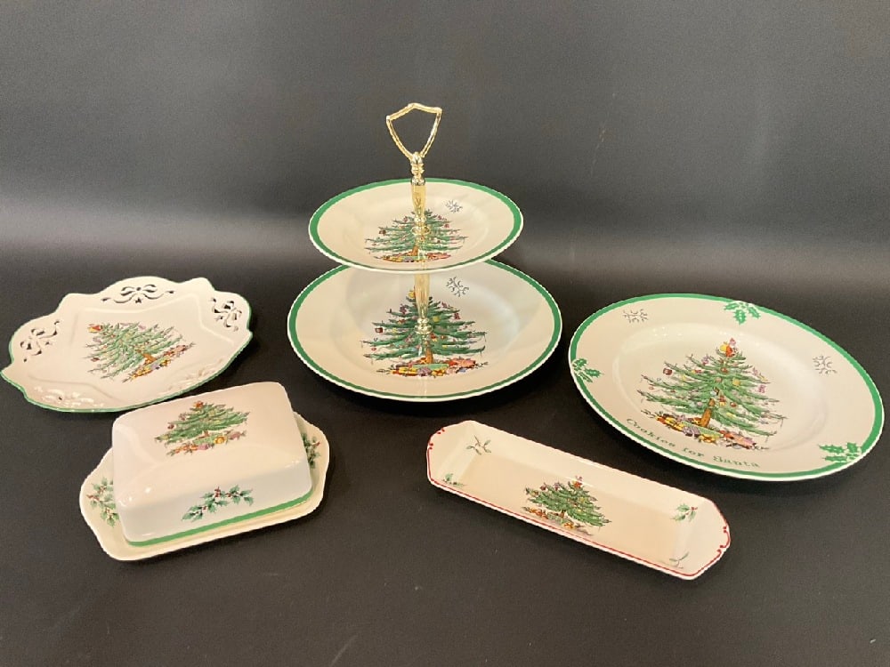 (5) Five Spode Christmas Tree Serving Pieces (1 of 5)