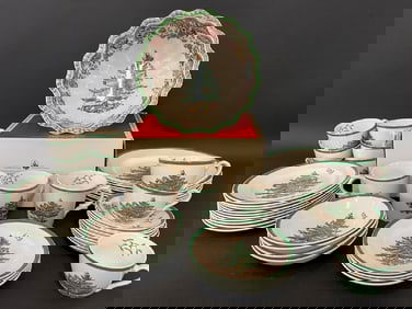 Spode Christmas Tree Porcelain Dinnerware