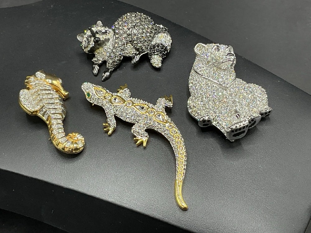 Four (4) Swarovski Crystal Animal Pins (1 of 6)