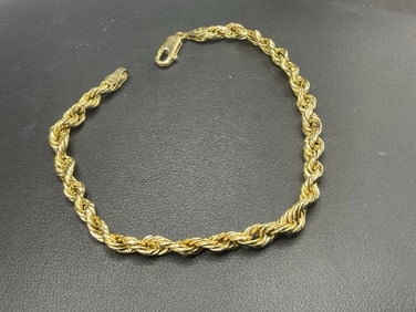 3.41 grams 14k Gold rope Bracelet