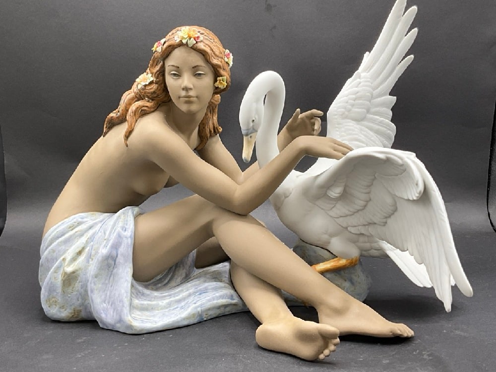 Rare Lladro "Leda and The Swan" Privledge Porcelain Statue: Rare Lladro "Leda and The Swan" Privledge Porcelain Statue. Dimensions: 12” x 17” x 6