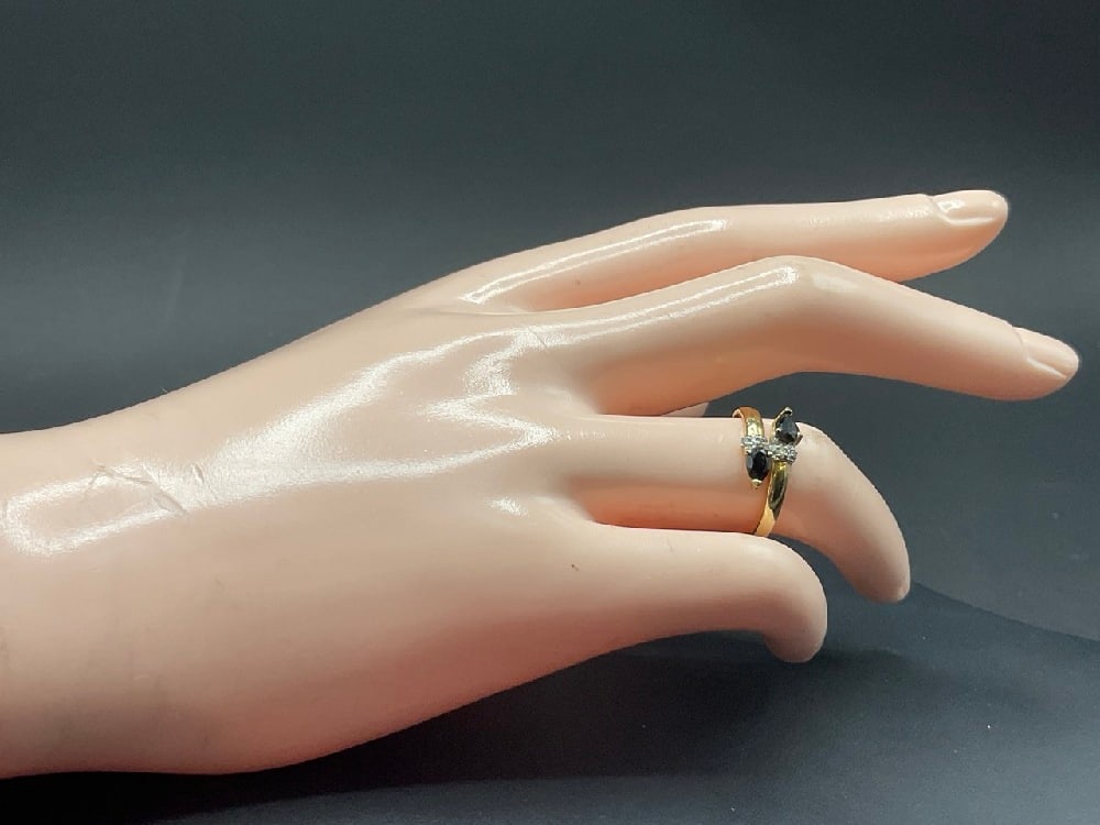 Size 5 14K Blue Sapphire and Diamond Ring (1 of 3)