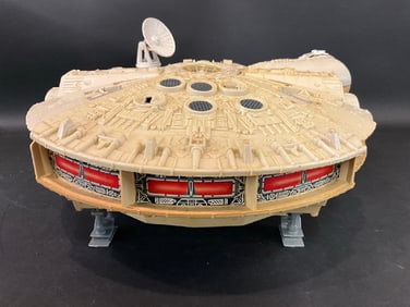 1979 Star Wars Kenner Millennium Falcon