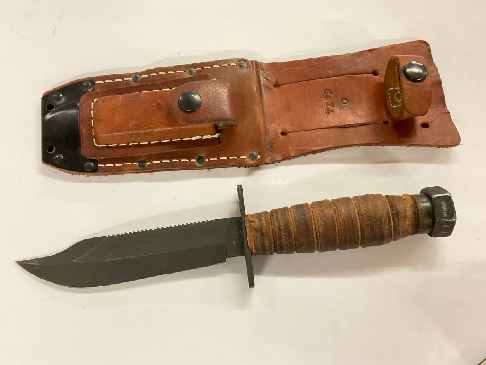 Camillus NY Knife with Sharpening Stone and Sheath (1 of 4)