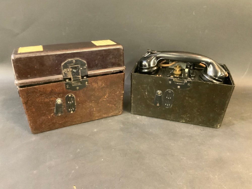 Original German WW2 Wehrmacht Field Telephones (1 of 8)