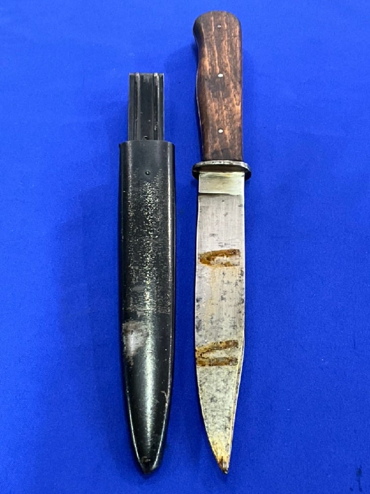 WWII German Boot Knife (1 of 3)