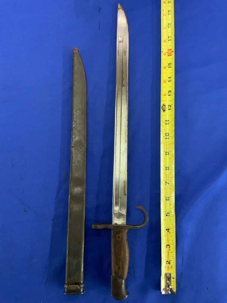 Ultra Rare Pre 1922 Japanese Nagoya Bayonet With Sheath: Ultra Rare Pre 1922 Japanese Nagoya Bayonet With Sheath.Proof Marks Present.Dimensions: 20”