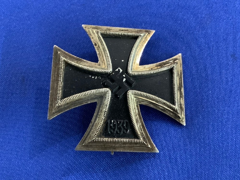 WWII German Iron Cross 1st Class (1 of 2)