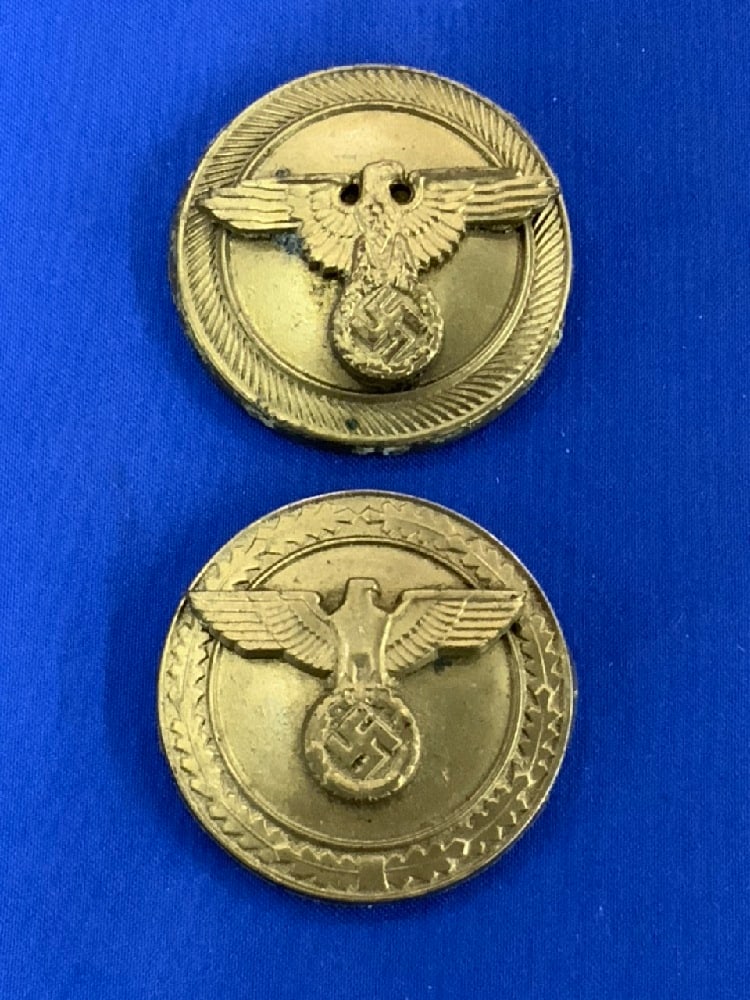 German NSDAP lenders Gilt Aluminum Belt Buckle Tops: German NSDAP lenders Gilt Aluminum Belt Buckle Tops.Dimensions: 1 3/4” x 1 3/4”