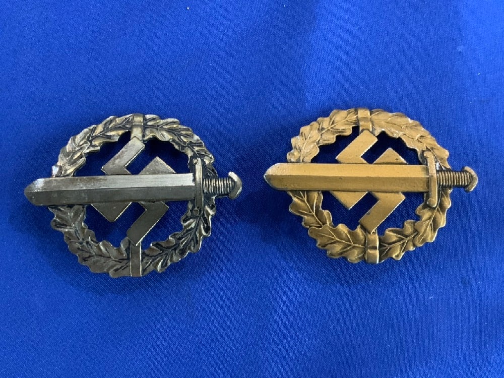 German WWII Sports Medal or Badge (1 of 3)