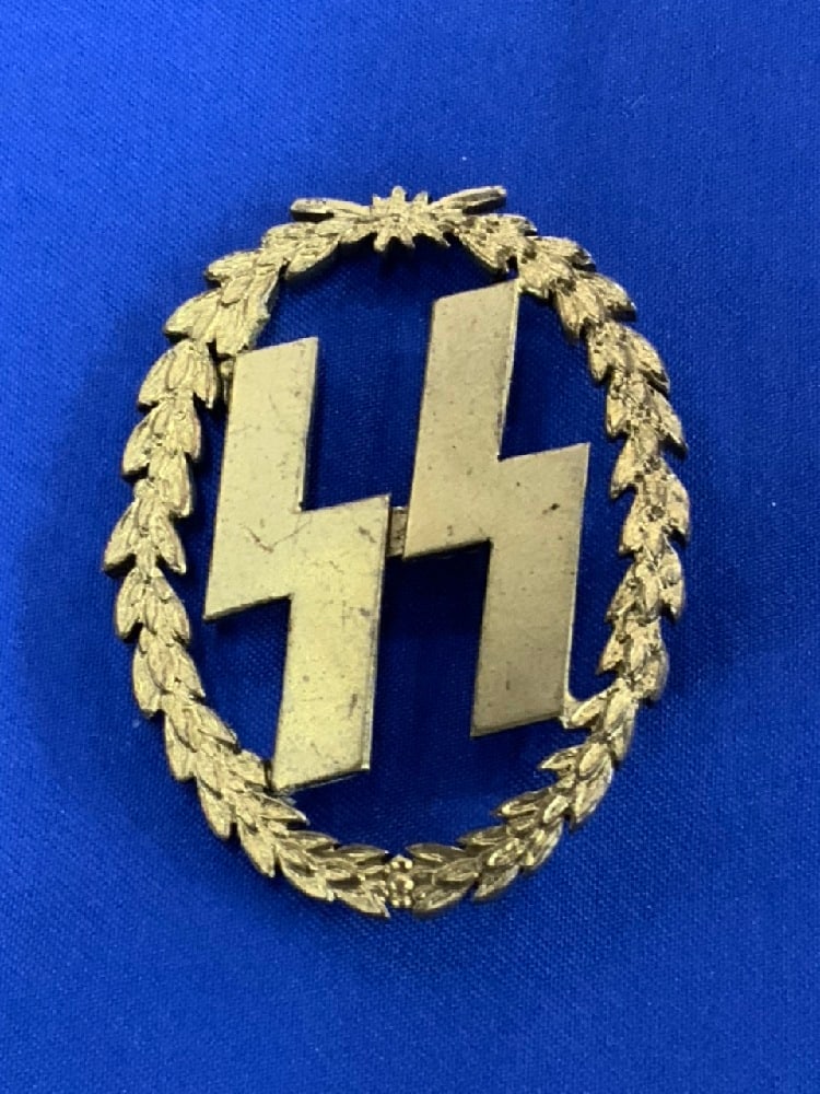 WWII German SS Sports Badge (1 of 3)