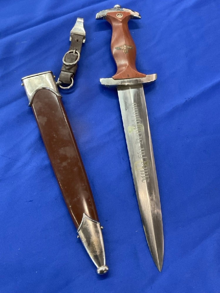 WWII German SA Dagger (1 of 9)